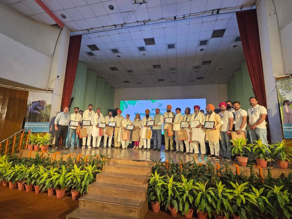 India Makes First Carbon Credit Payments to Farmers for Soil Carbon